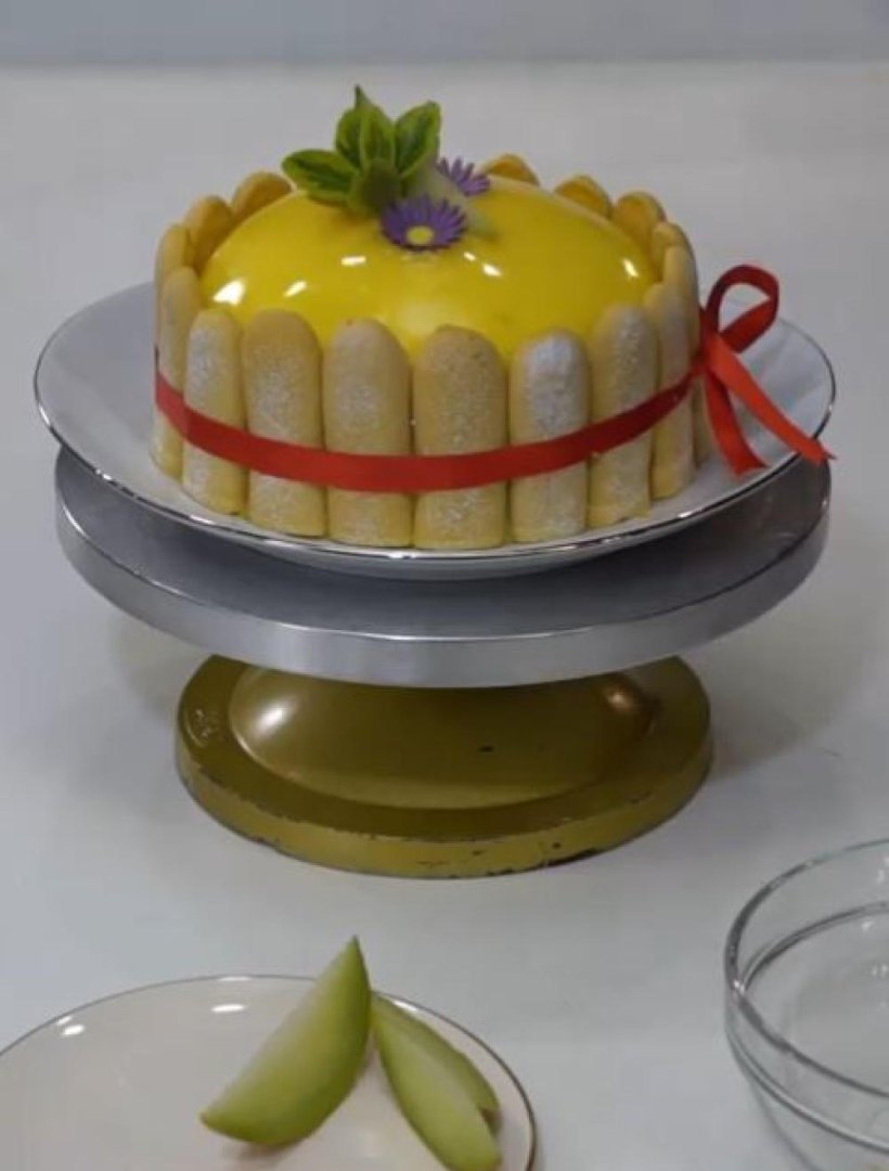 Özmer | Lemon Cake